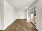 Blick zur Küche - Moderne Erdgeschosswohnung mit Garten in Pötenitz – nahe Travemünde und der Ostsee