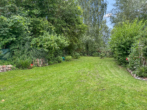weitere Gartenfläche - Reetgedecktes Reihenmittelhaus in idyllischer Lage von 23936 Blüssen