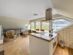 Küche und Wohnzimmer - RESERVIERT! Travemünde – gemütliche und möblierte 2-Zimmer-Wohnung / 600 m bis zur Trave
