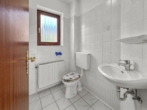 Haus 1 Gäste-WC im EG - Zwei Häuser, viele Möglichkeiten – Wohnen & Vermieten in Mölln