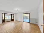 Haus 1 Wohnzimmer im EG - Zwei Häuser, viele Möglichkeiten – Wohnen & Vermieten in Mölln