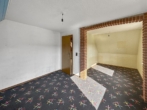 Haus 2 Zimmer 2 im OG - Zwei Häuser, viele Möglichkeiten – Wohnen & Vermieten in Mölln