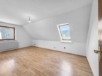 Haus 1 Zimmer 3 im OG - Zwei Häuser, viele Möglichkeiten – Wohnen & Vermieten in Mölln