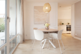 Blick zum Essplatz - Travemünde-Priwall: Stilvolle Ferienwohnung mit großer Terrasse in Strandnähe