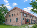 Aussenansicht - So offen, so hell, so besonders: 230 m² Wohnglück bei Boltenhagen, nur 5 Min zur Ostsee – Erstbezug!